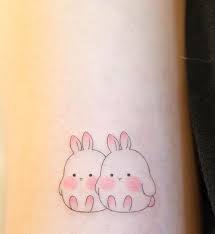 Top 50 ảnh gái xăm mình đẹp nhất 2020 mà bạn nến. Pin By Kleine Rosen On Uwu Small Tattoo Designs Small Tattoos Cute Small Tattoos