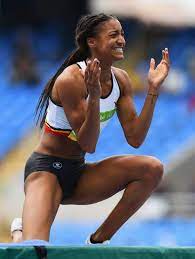 Jun 14, 2021 · grote namen als nafi thiam, cynthia bolingo, ben broeders en isaac kimeli nemen niet deel. Nafissatou Thiam Photostream Heptathlon Female Athletes Olympic Athletes