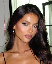 Matilda Roberts's Instagram, Twitter & Facebook