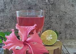 Minum teh bunga sepatu dapat membantu menurunkan tekanan darah karena adanya sifat hipolipidemik dan hipoglikemik. Resep Teh Bunga Kembang Sepatu Oleh Fadil S Kitchen Cookpad