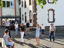 Hausen ist seit 1970 ein stadtteil bzw. Cdu Kandidatin Karduck In Hausen Cdu Kreisverband Mayen Koblenz