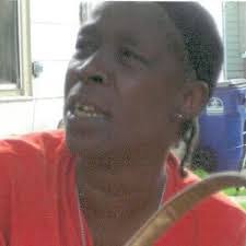 Kathy Earle's Instagram, Twitter & Facebook