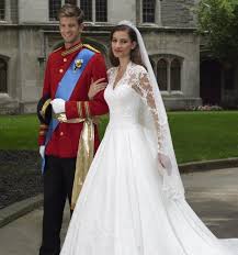How To Plan A Perfect Traditional Italian Wedding Ivory Bridal Gown Princess Kate Wedding Dress Cheap Wedding Dress