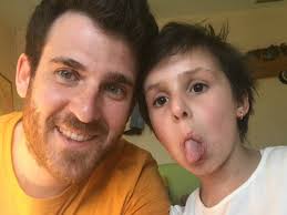 La sangre de su cordón umbilical salva la vida de una niña con cáncer