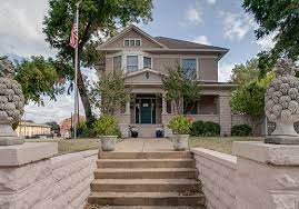 Why to choose us as your painting contractors? Painters Flower Mound Tx Platinum Painting Of Flower Mound Painters Near Me House Painting Brick Painting Residential Painting Painting Company Interior Painting