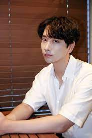 Chansung (2pm) фото исполнителя chansung (2pm). Chansung Comments On Taecyeon Signing With Different Agency And 2pm S Friendship Soompi