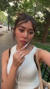 Sienna Hubert Ross Dating Show