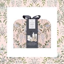 Laura Ashley Lauraashleyuk Twitter