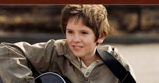 FLY HIGH!: AUGUST RUSH - MOVIE REVIEW