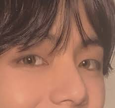 Maybe you would like to learn more about one of these? Bts V I Taehyung Kartinka V We Heart It Kim Taehyung Bts Taehyung Taehyung