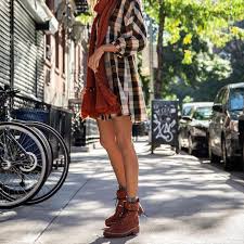 The New 6 Courmayeur Valley Boot Is Here And We Re Officially Ready For Fall Outfits Timberland Fall Outfits Outfits Timberland Outfits