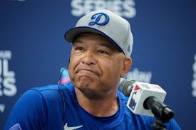 Dodgers manager Dave Roberts honored to represent MLB in Seoul - The Korea  Times