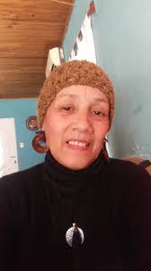 Me llamo Alan. Ando en la búsqueda de mi origen biológico. Fui entregado el  10 u 11 de Diciembre de 1985 por una supuesta "Elsa", en la puerta del  consultorio de un