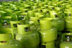 Png or natural gas is methane whilst lpg is propane, butane, isobutane or a mixture of the three. Harga Elpiji 3 Kg Terkini