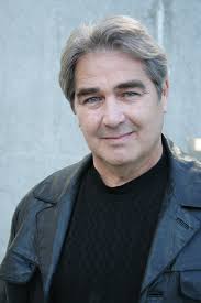 Cary Huff's Instagram, Twitter & Facebook