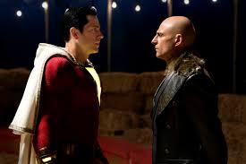 Con la saggezza di salomone, la forza di ercole, la resistenza di. Und Es Hat Zoom Gemacht Kritik Zu Shazam Robots Dragons