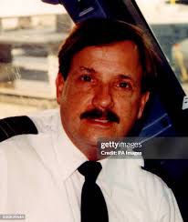 117 fotos e imágenes de alta resolución de Steiner Sons