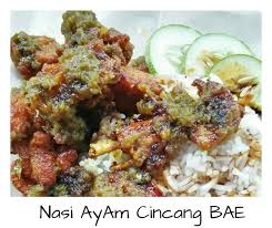 Punya ayam fillet 1 potong udah 2mingguan di freezer bingung di bikin apa, eh kakak gw si wawi bikin ini jadilah recook dy. Nasi Ayam Cincang Bae Beitrage Facebook