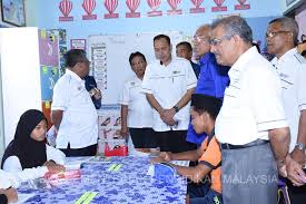 We did not find results for: Moe Lawatan Rasmi Yb Dato Seri Mahdzir Khalid Menteri Pendidikan Malaysia Ke Sk Haji Wan Yahya Kodiang Kedah Pada 19 April 2018