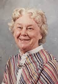 Elizabeth Mulkern's Instagram, Twitter & Facebook