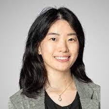 Amy Yingst's Instagram, Twitter & Facebook