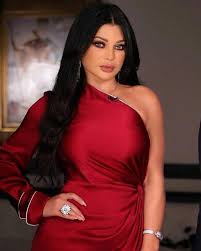 ولدى سؤاله عما إذا كان يقصد بتلك الدول دول الخليج ، قال وهبي إنه لا يريد ذكر أسماء. ÙÙŠØ¯ÙŠÙˆ Ù…Ø§ Ù‡ÙŠ Ø§Ù„Ø£Ø¹Ù…Ø§Ù„ Ø§Ù„ØªÙŠ ÙƒØ§Ù†Øª ØªØ­Ø¶ Ø± Ù„Ù‡Ø§ Ù‡ÙŠÙØ§Ø¡ ÙˆÙ‡Ø¨ÙŠ Ù‚Ø¨Ù„ Ù…Ø±Ø¶Ù‡Ø§ Ù…Ø¬Ù„Ø© Ø³ÙŠØ¯ØªÙŠ