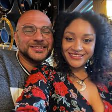 Just got my PSA submission back!! Super excited it got a 10 even though it  had a big crack in it 😏😏😏