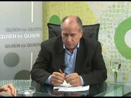 Resultado de imagen para ministro de Trabajo y Seguridad Social, Ernesto Murro,