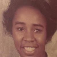 Loretta Ragland's Instagram, Twitter & Facebook