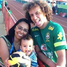 David luiz's girlfriend name is sara madeira. David Luiz Wiki 2021 Girlfriend Salary Tattoo Cars Houses And Net Worth