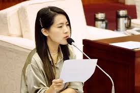 May 27, 2021 · 國民黨台北市議員徐巧芯留言。（圖／翻攝自蔡英文臉書） 總統蔡英文昨日（26）表示，台灣與德國bnt疫苗原廠一度幾乎要完成簽約，「但因為中國. ä¸æ»¿ æ±ŸæŸ¯åŒå° å¾å·§èŠ¯ å¹«æŸ¯å¸‚åºœå®£å‚³æå°åŒ—å¸‚é¸èˆ‰æœ‰è² é¢å½±éŸ¿ ä¸Šå ± ç„¦é»ž