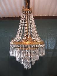 Beautiful 1920s Chandelier Wedding Cake Chandelier Chandelier 1920s Decor