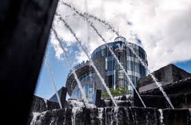 Informieren sie sich hier über unsere kontomodelle für ihre kontoführung. Minuszinsen Bei Volksbank Stuttgart Ab Wann Bestandskunden Betroffen Sind Wirtschaft Stuttgarter Zeitung