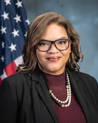 U.S. Department of Housing and Urban Development CEO And Leadership:  Executives and Demographics