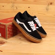 Maybe you would like to learn more about one of these? Jual Sepatu Vans Black Gum Original Terbaru Lazada Co Id
