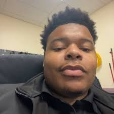 Thomas Stevenson (@tommystevo22)