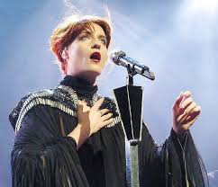 Bird Song Florence And The Machine Meaning Florence Machine Florence Welch Sweet Nothing Wikipedia
