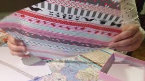Nämlich, indem man geschenkpapier ganz einfach • unser tipp: Diy Geschenkpapier Selber Machen Youtube