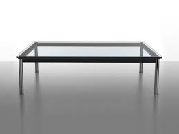 It works with both modern and traditional decors. Cassina Lc10 Table