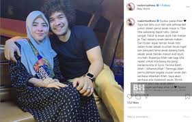 Nadzmi adhwa ft ardell aryana wanitaku pop tv. Nadzmi Ardell Bakal Timang Cahaya Mata