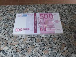 I carabinieri delle stazioni di casagiove e caiazzo, a casagiove (caserta). 500 Euro Banconote Pubblicitarie Notebook A San Marino Kijiji