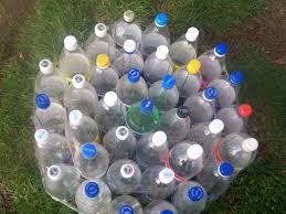 Kemudian gunting kembali bagian atas botol plastik tersebut menjadi 6 bagian. Botol Plastik Di Negara Ini Do It Yourself Crafts Apa Yang Harus Dilakukan Dan Cara Memohon
