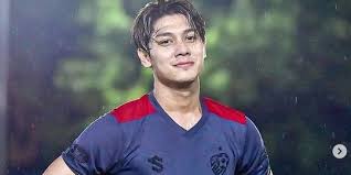 Karirnya di dunia hiburan sudah terlihat sejak tahun 2014. Tak Banyak Yang Tahu Kakek Rizky Billar Ternyata Tni Ini Potretnya Ganteng Banget Merdeka Com