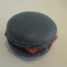 Macaron Ganache Chocolat Noir Fraise Et Vin Rouge Recette De Macaron Ganache Chocolat Noir Fraise Et Vin Rouge Marmiton