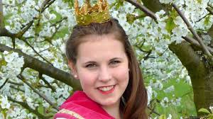 Vier werben um die Krone