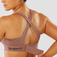Features boucle knit bordering and back strap, rib shoulder straps, hook and loop closure, and adjustable buckles. Ultimate Sports Bra Front Zip Adjustable High Impact Sports Bra Shefit