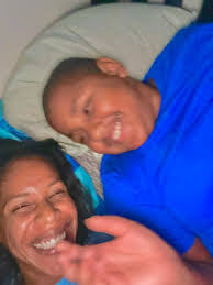 Deron Pittman's Instagram, Twitter & Facebook