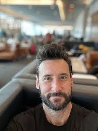 Brad Fulton's Instagram, Twitter & Facebook