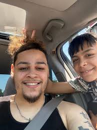 Everyone go follow my son 🤟🏻🤟🏻