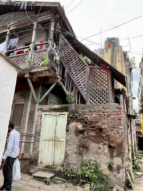 Heritage buildings in old Poona being torn down